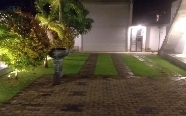 White Queen Residence