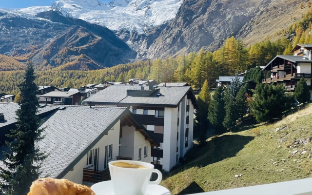 Impeccable 3-bed Duplex Penthouse in Saas-fee