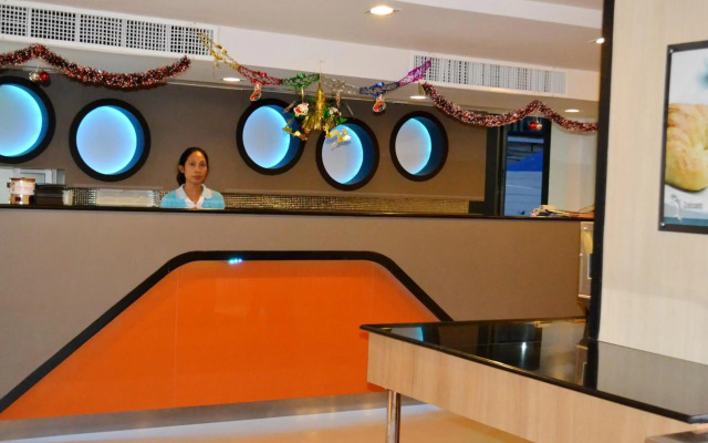 Flipper Lodge Hotel