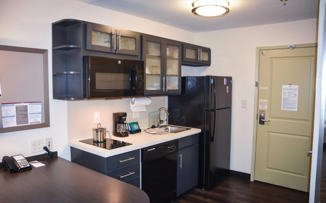 Candlewood Suites Columbus-Northeast by IHG