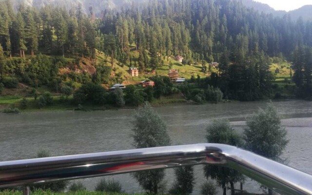 The Lodge Sharda Neelum Valley