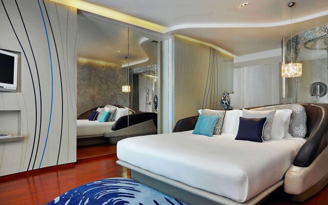 Hotel Baraquda Pattaya By Heeton