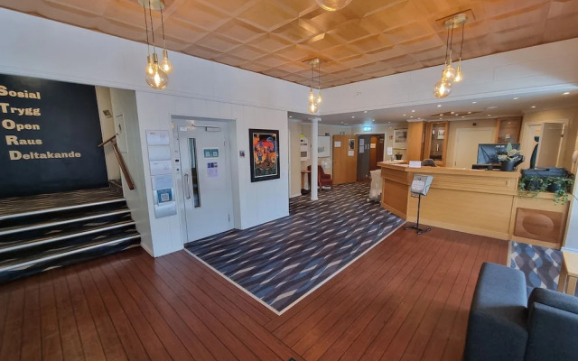 Stord Folkehøgskule Sommarhotell