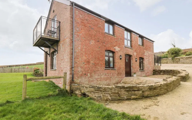 Castle Dore Barn