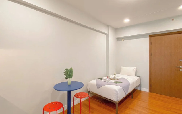 Good Studio Room at Cinere Resort Apartment