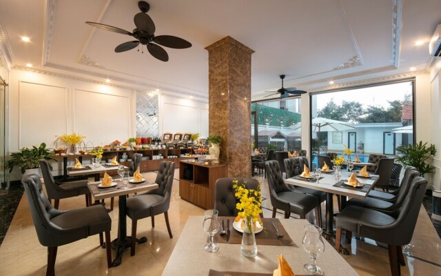 Tam Coc Holiday Hotel & Villa