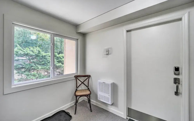 Walk to Ski Slope: Sugar Mountain Condo w/ Balcony