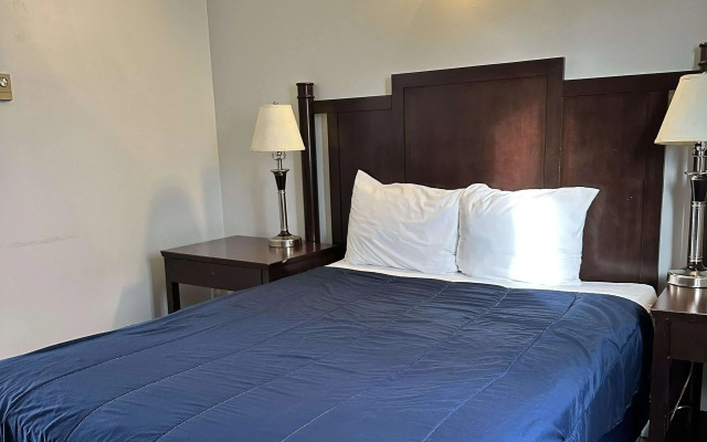 Travelodge by Wyndham Langley