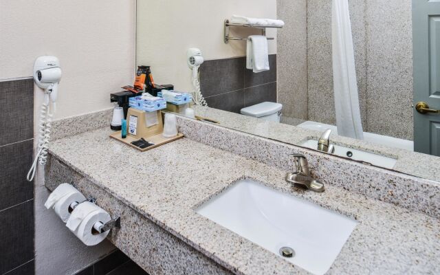 Americas Best Value Inn Houston at FM 1960 & I-45