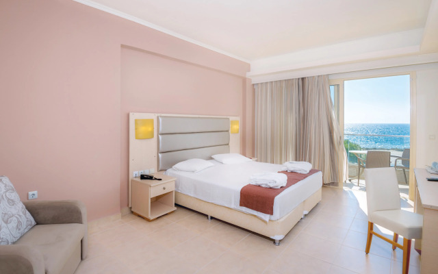 Kouros Palace Hotel