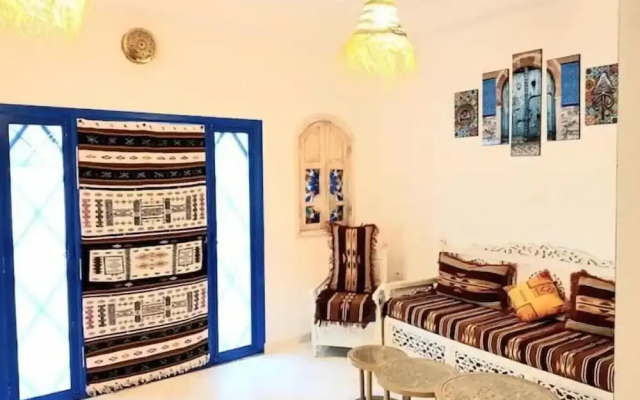 Welcome to Dar Jaafar! Cozy Arabesque Style Holiday House in la Marsa Tunisie