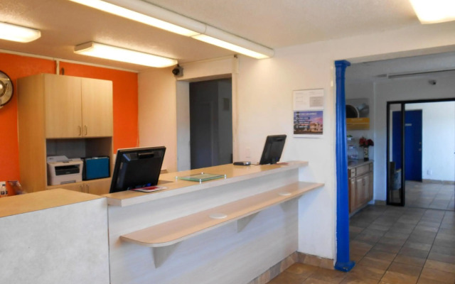 Motel 6 Farmington Hills, MI - Northwest - Farmington Hills