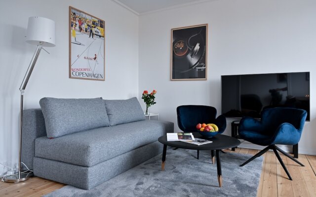 Modern 2-bedroom Apartment in the Family-friendly Suburbs of Copenhagen
