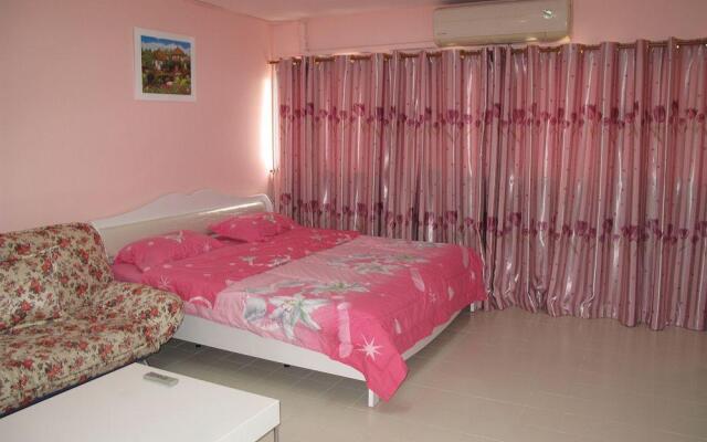 SK Muangthongthani Apartment