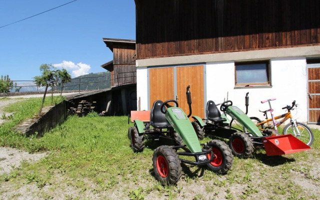 Modern Apartment in Itter Near Forest