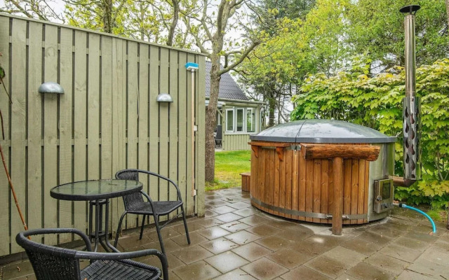 Spacious Holiday Home in Hemmet near Sea