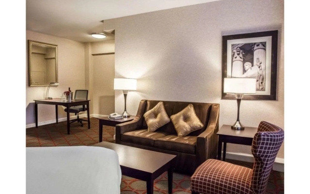 The Virginian Suites, an Ascend Collection hotel