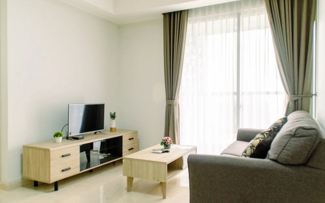 Comfort and Spacious 2Br at Gold Coast Apartment