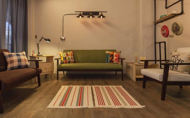 Cozy House Hostel