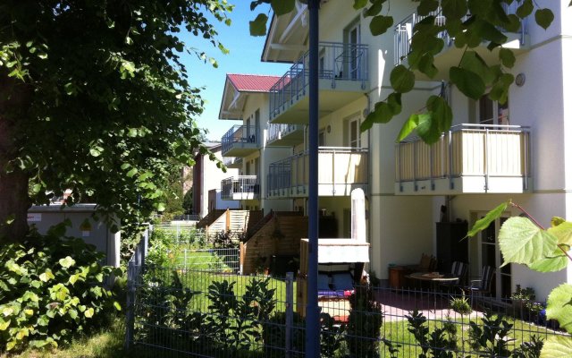 Modern Apartment in Graal-Müritz with Garden