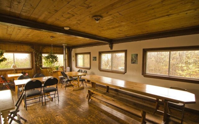 Auberge De La Grande Ligne