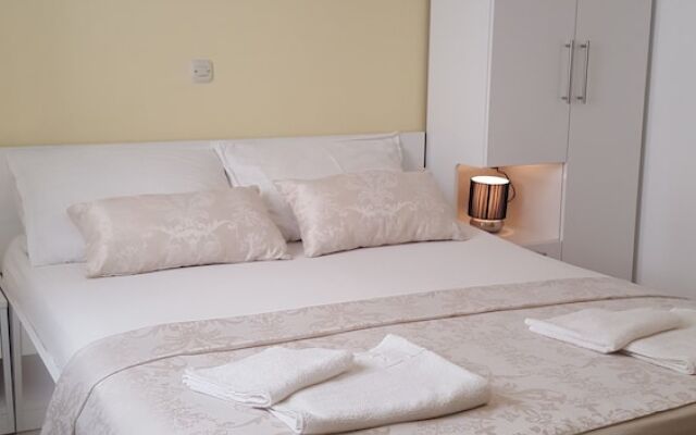 Rooms Valentino
