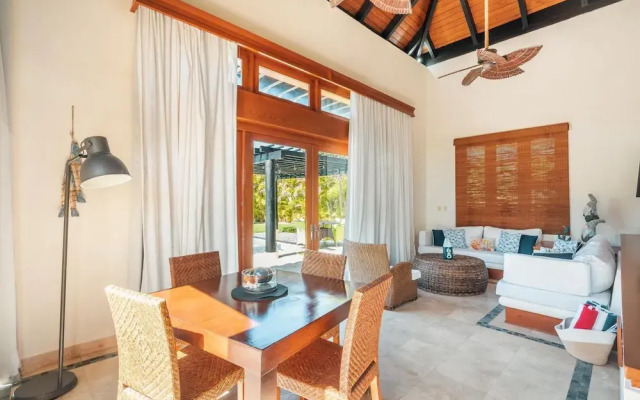 Tranquil Bungalow w Pool at Green Village Ca
