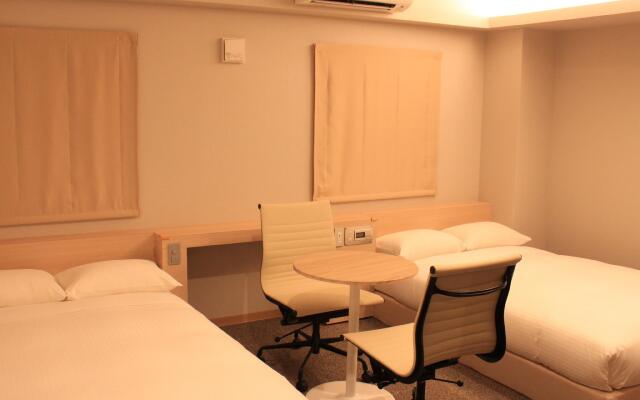 TRUSTHOTEL