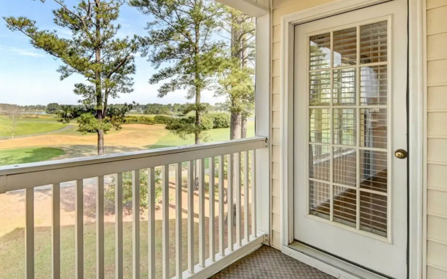 Myrtle Beach Beach Golf Villa w/ Community Pool!