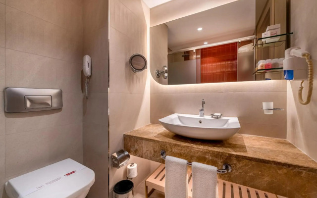 Trendy Palm Beach (Adults Only, 16+)