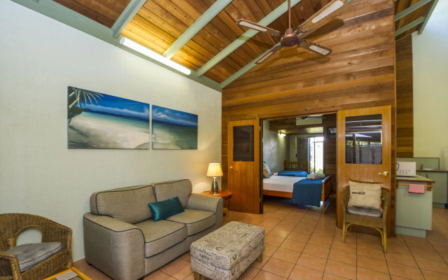 Island Leisure Resort