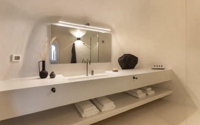 Bluedome Cavehouses by Otium Villas