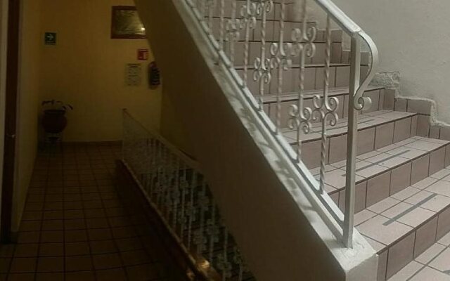 Hotel Monarca