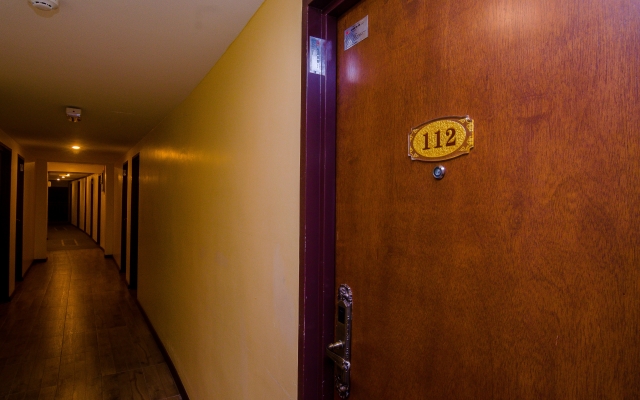 OYO 90134 K Garden Hotel