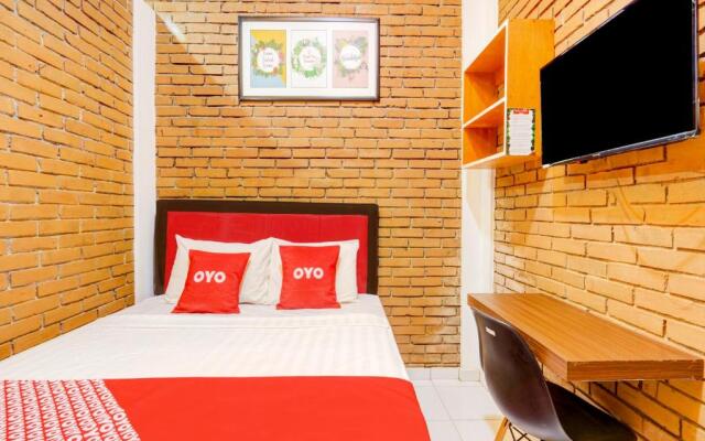 Super OYO 90758 D Kost In Kandri Semarang Syariah