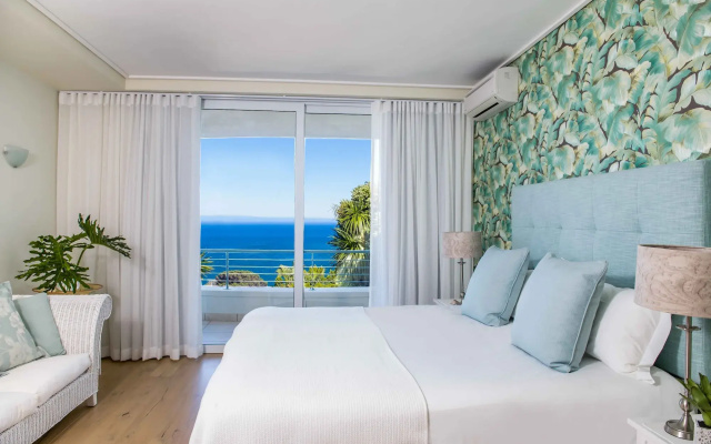 Bay Reflections - Luxury Serviced Apartments