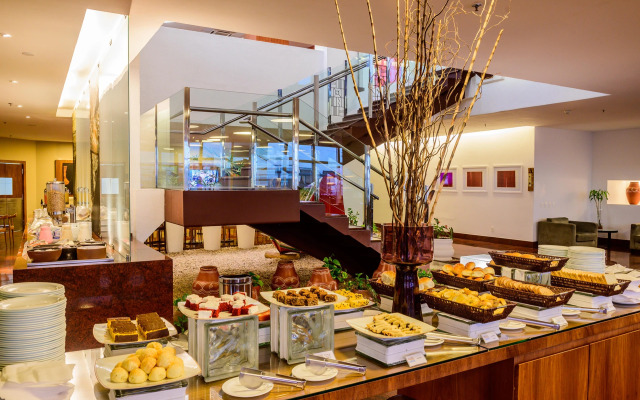 Hotel Luzeiros São Luis