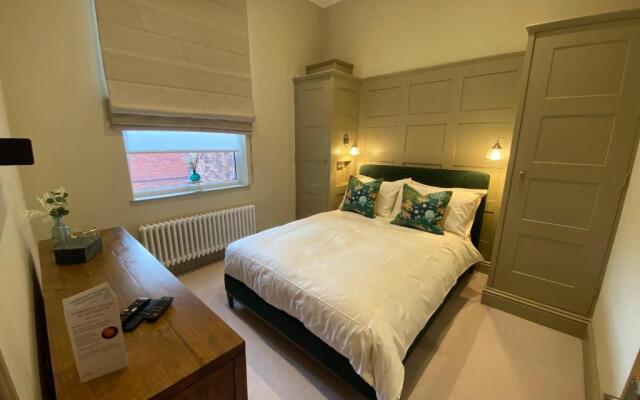 Derwent House Apartments