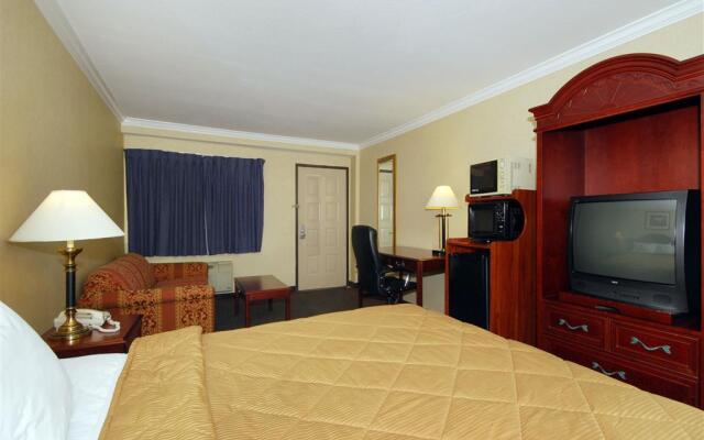 Quality Inn Near City of Hope