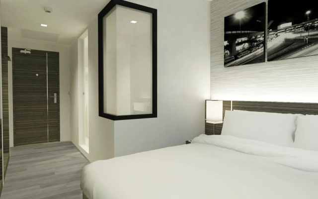 Sovereign Group Hotel
