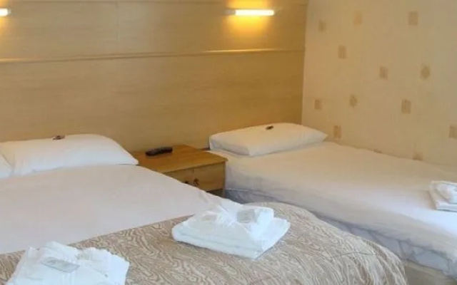 Bonnington Hotel