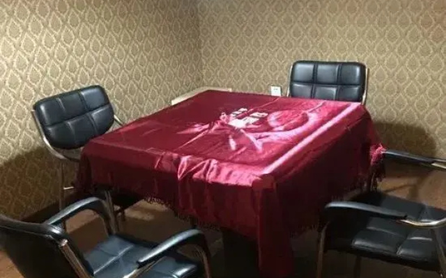 Yingjina Business Hotel