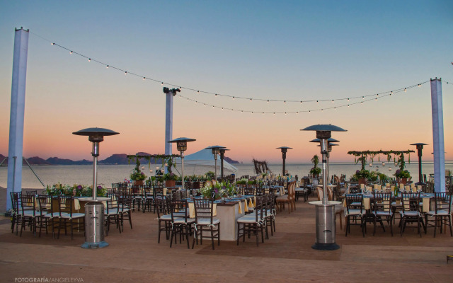 Marinaterra Hotel & Spa