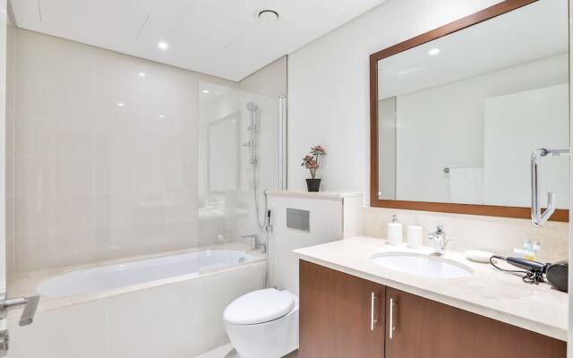 Driven Holiday Homes- Crescent Boulevard