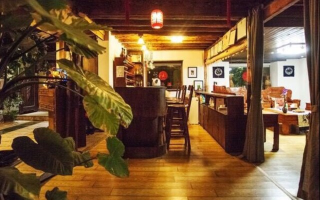 Lijiang Danchun Sunshine Inn
