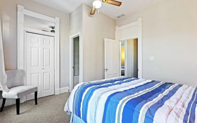 Indy Stadium Villas 707