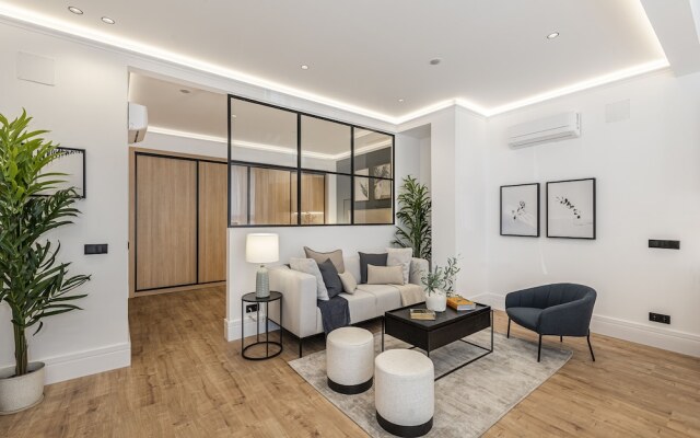 MH Apartments Soho Madrid