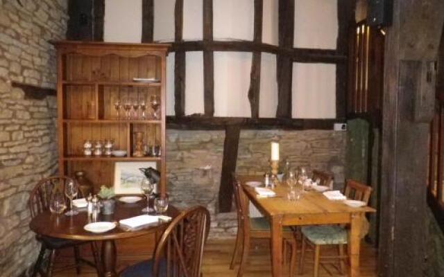The Riverside Inn