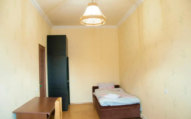Azhdahak Guest House B&B-20km from Yerevan