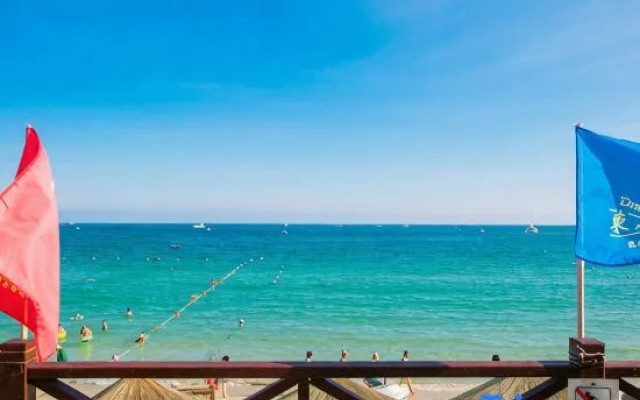 Haiyue Bay Seaview Holiday Apartment
